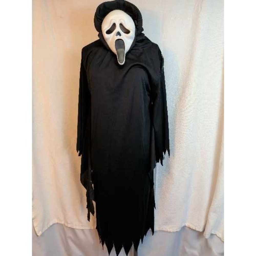 Spirit Halloween Ghost Face Robe Costume Mask Horror Scream Adult One Size